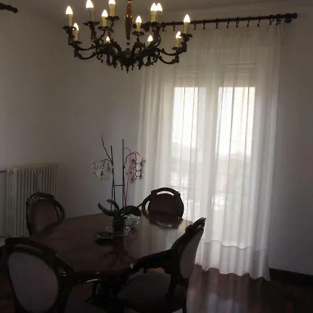 Kitty House - La Casa Dei Gatti
